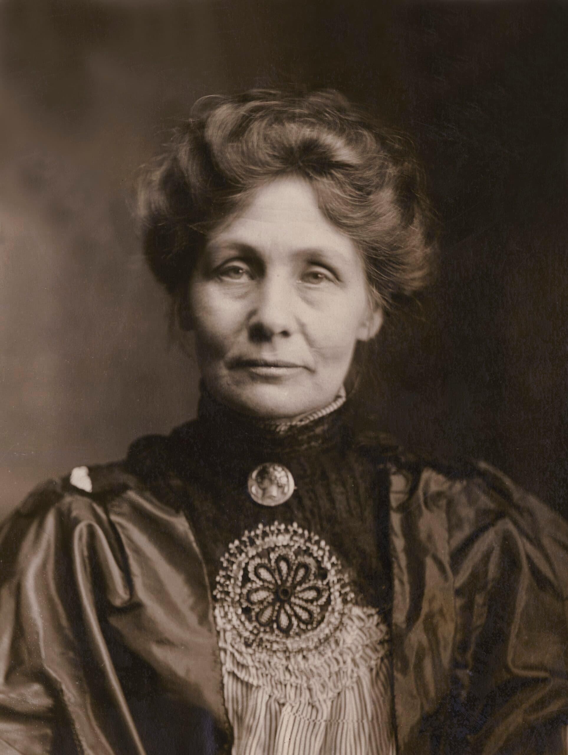 Emmeline Pankhurst: The Voice of the Suffragette Movement