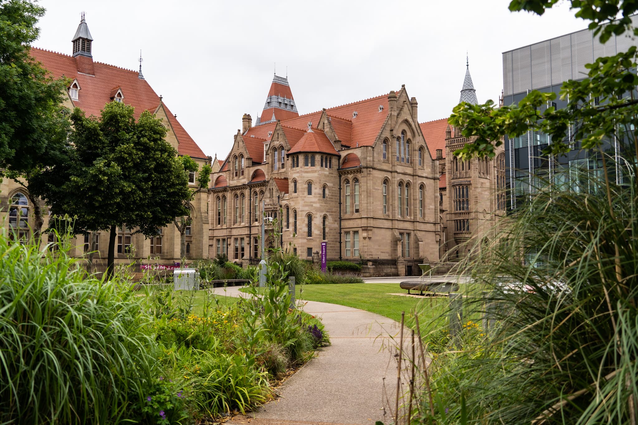 University of Manchester: Nurturing Excellence in Education, Research, and Innovation