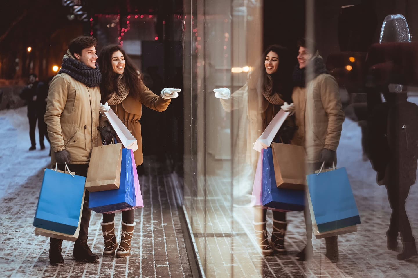 Winter Shopping Rush Tests Manchester Business Planning Skills