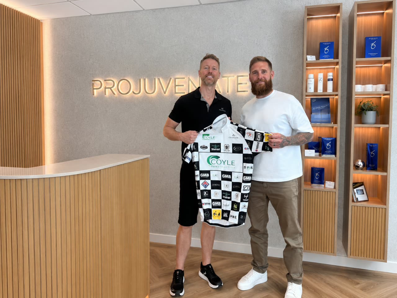 Rugby League Legend Sam Tomkins Teams Up with Manchester Recovery Specialists for Epic Charity Cycle