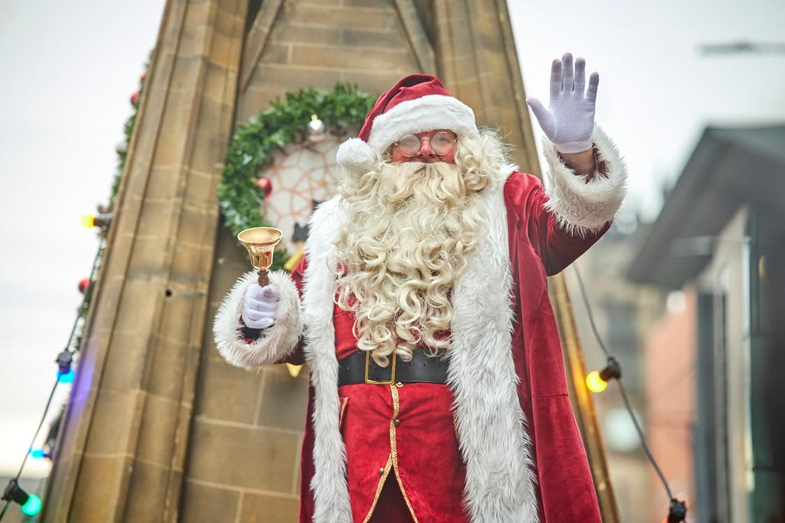 Don’t Miss Manchester’s Unforgettable Christmas Parade on 8 December!