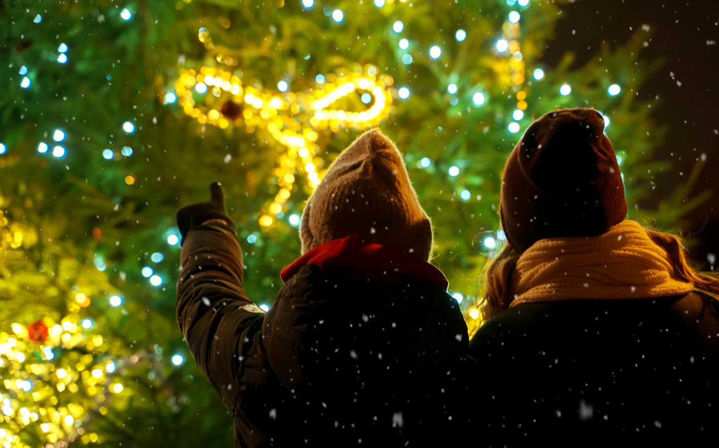 Manchester Neighbourhoods Set to Shine with Festive Cheer
