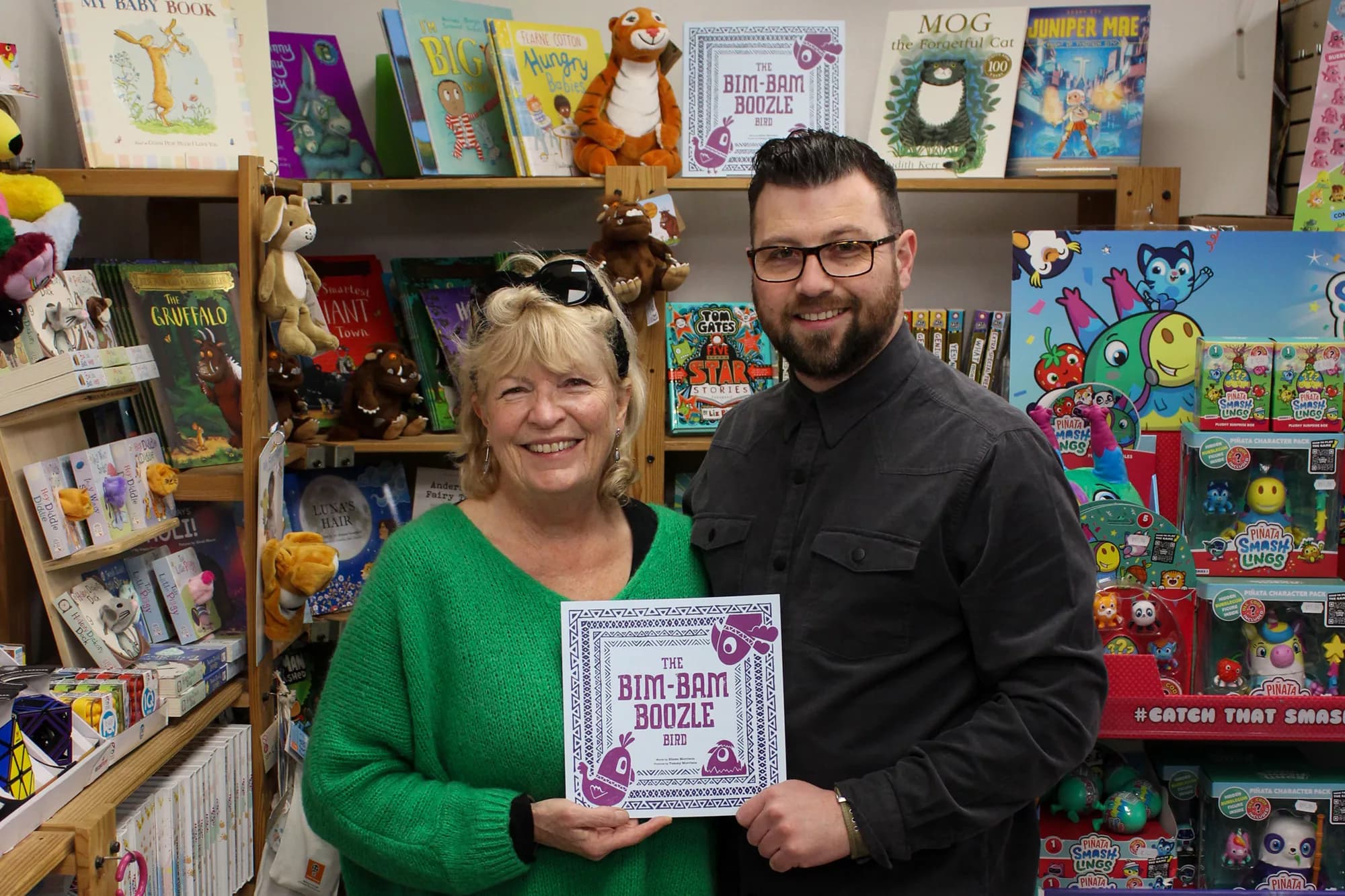 Charming Curiosities: The Story Behind โThe Bim-Bam Boozle Birdโ and Its Talented Manchester-Born Team